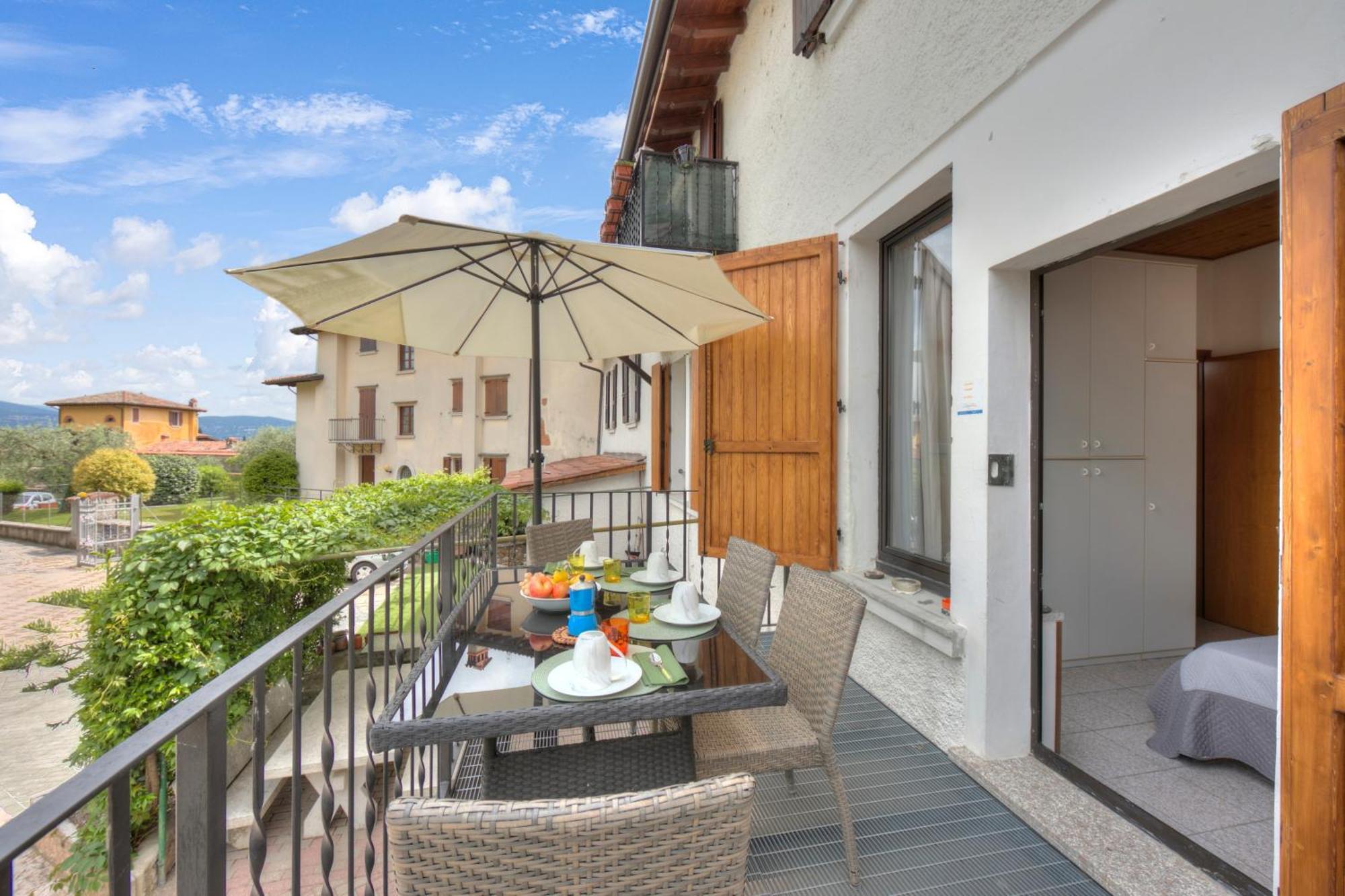 Al Peveri - Private Parking & Near Lake - Happy Rentals Toscolano Maderno Exteriör bild