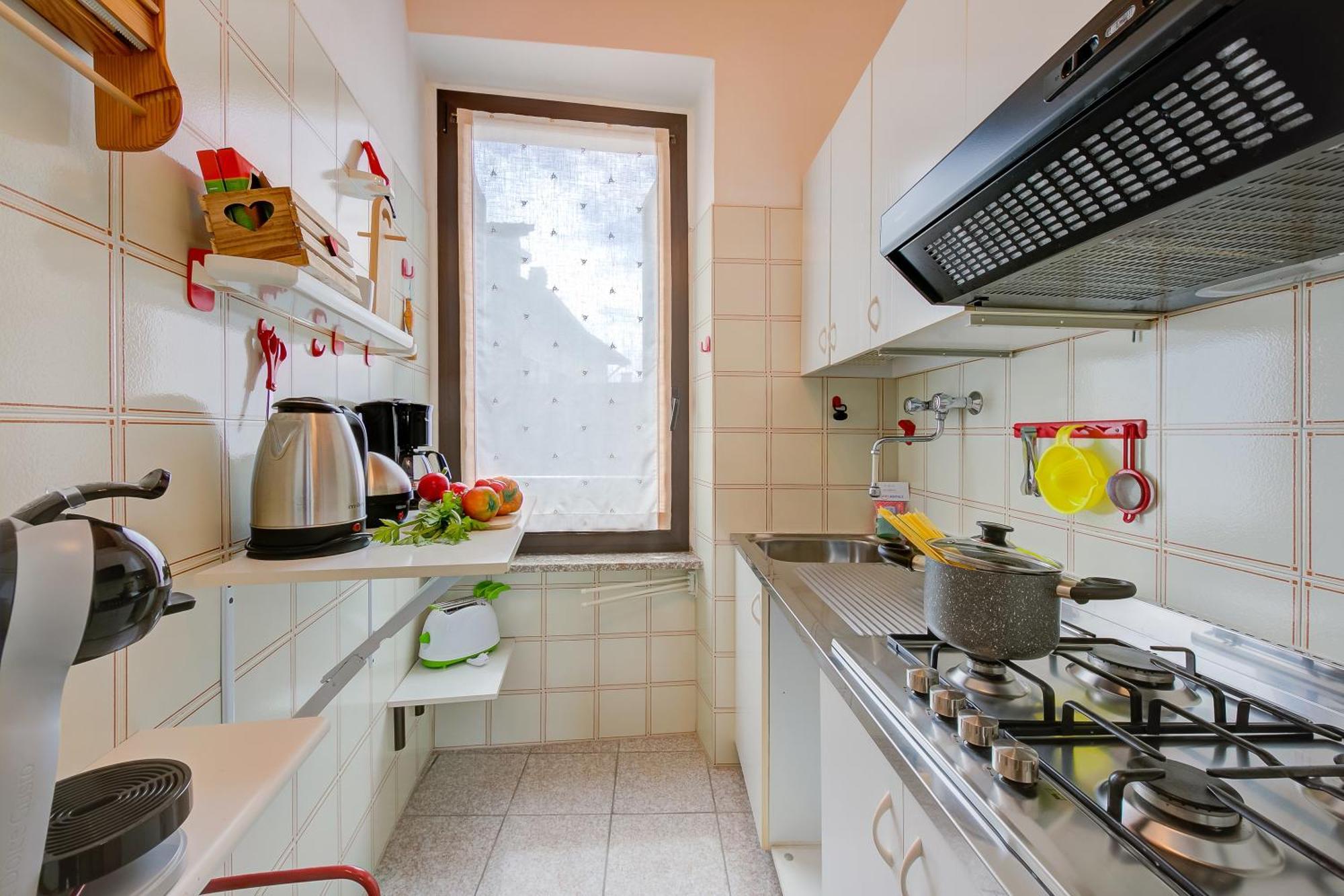 Al Peveri - Private Parking & Near Lake - Happy Rentals Toscolano Maderno Exteriör bild
