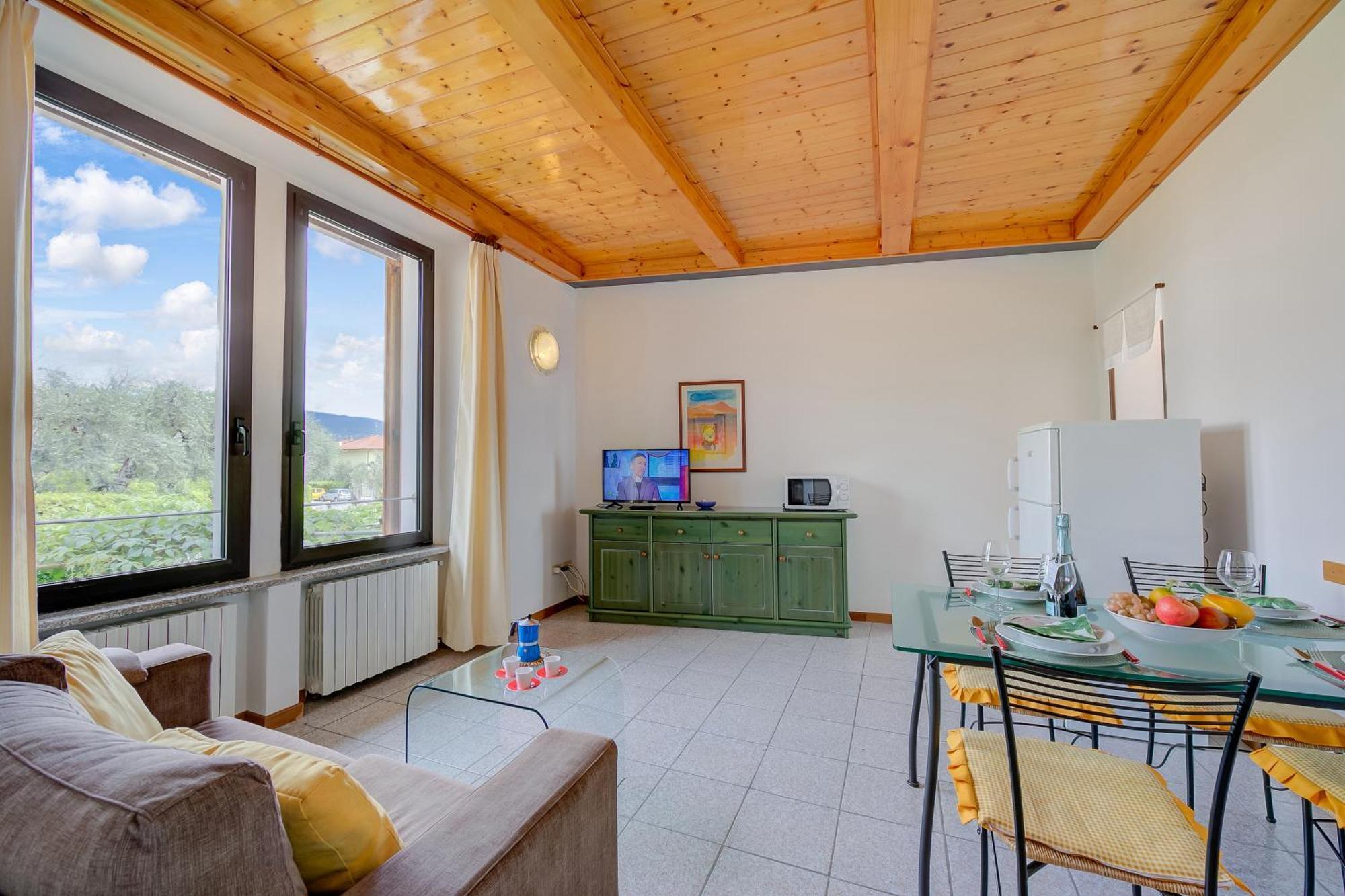 Al Peveri - Private Parking & Near Lake - Happy Rentals Toscolano Maderno Exteriör bild